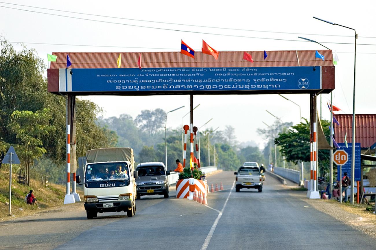 Transport entering Lao PDR